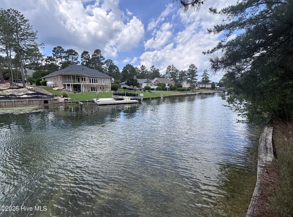 111 Callis Circle, West End, NC 27376