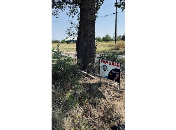 County Road 1235, Point, TX 75472