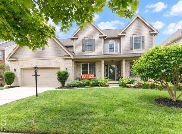 12085 Biddle Dr, Fishers, IN 46037
