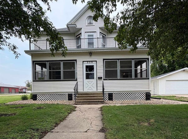 339 3rd Street, Ashton, IA 51232