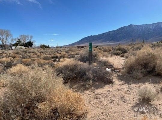 780 Alabama Dr, Lone Pine, CA 93514