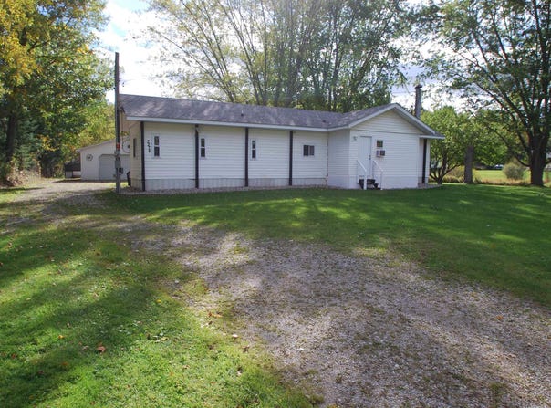 3276 E Sage Lake Road, Lupton, MI 48635