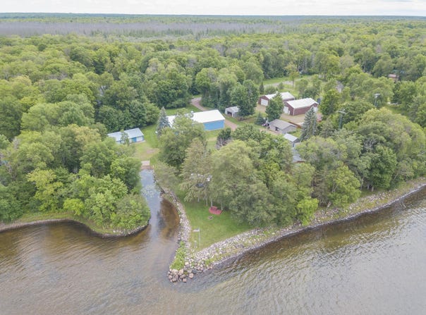 20796 326th Place, Isle, MN 56342