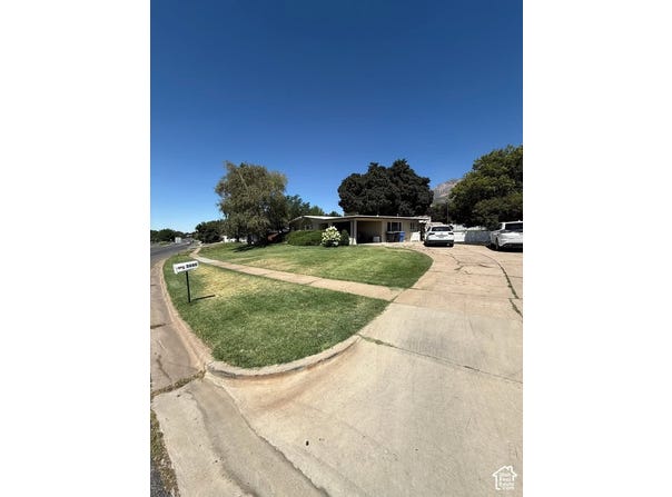 268 E 3100 N, North Ogden, UT 84414