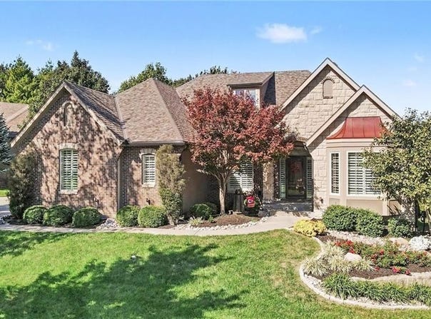 10230 N Prospect Avenue, Kansas City, MO 64155
