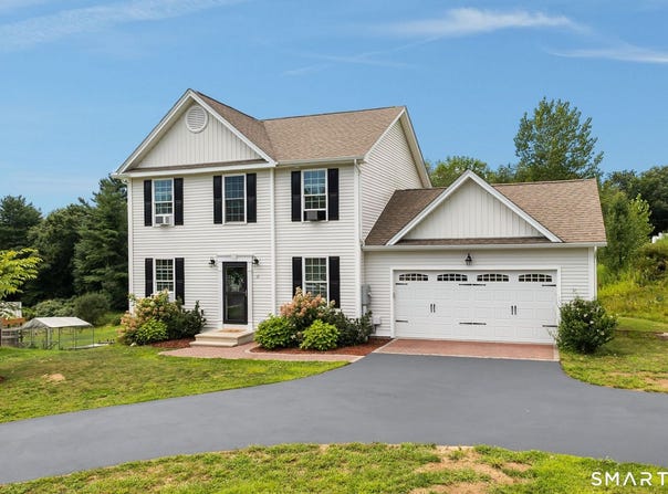 13 Brookside Drive, Killingly, CT 06241