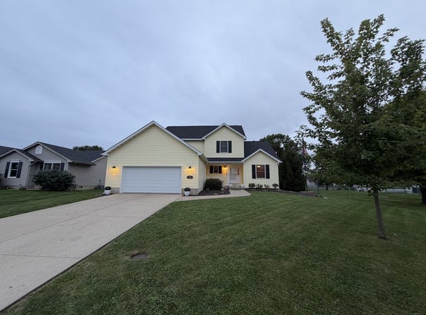 13 View Circle, Oreana, IL 62554