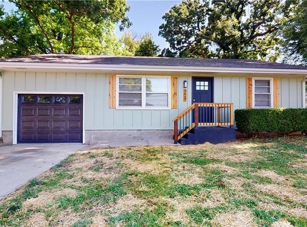 224 W South Street, Nevada, MO 64772
