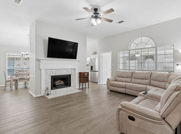 1909 Timberline Lane, Sherman, TX 75092