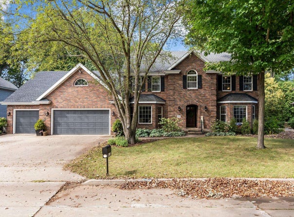 918 E KRAMER Lane, APPLETON, WI 54915
