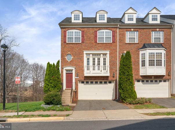 9766 CORBETT Circle, MANASSAS PARK, VA 20111