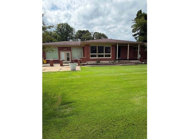 2188 US-460 E, West Liberty, KY 41472