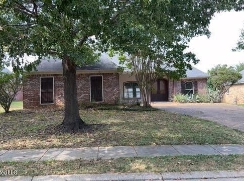 110 Fairchild Cove, Canton, MS 39046