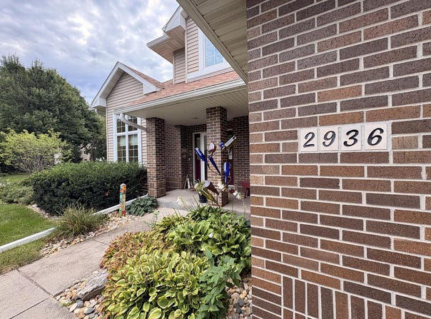 2936 Cypress Circle, Ames, IA 50014