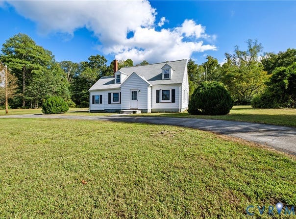 8201 S quaker Road, Quinton, VA 23141