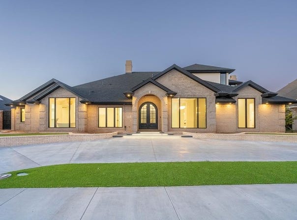3926 Fairwood Court, Midland, TX 79707