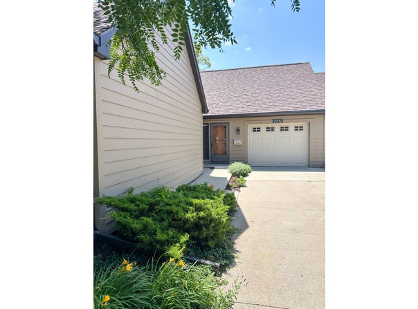 2212 Hamilton Drive, Ames, IA 50014