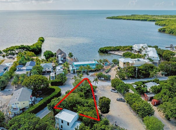 15 Oceanview Boulevard, Key Largo, FL 33037