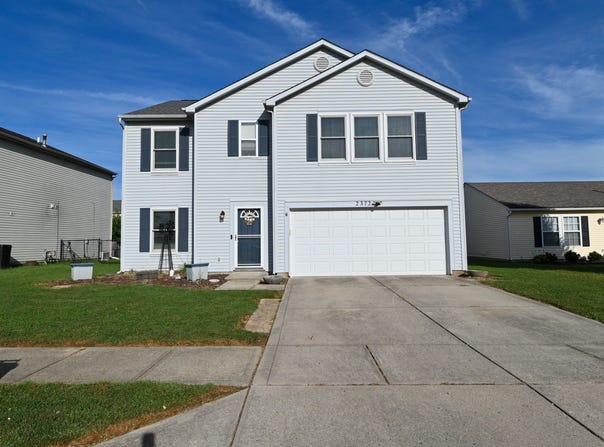 2372 Shadowbrook Drive, Plainfield, IN 46168