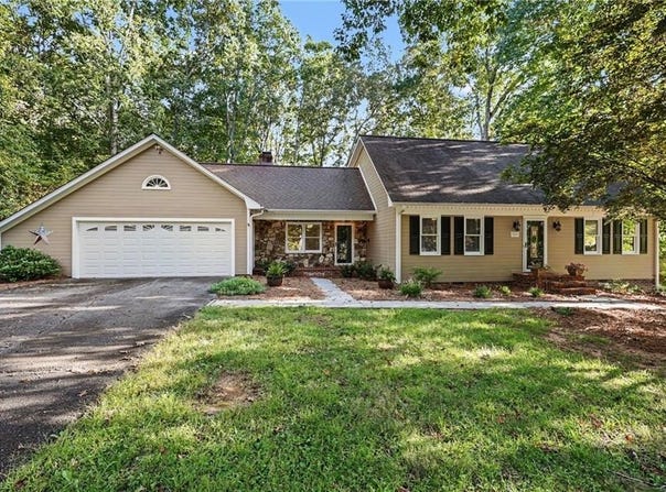 205 Beechwood Drive, Mocksville, NC 27028