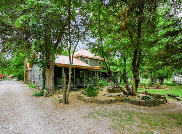 12266 Kafir Road, Carthage, MO 64836