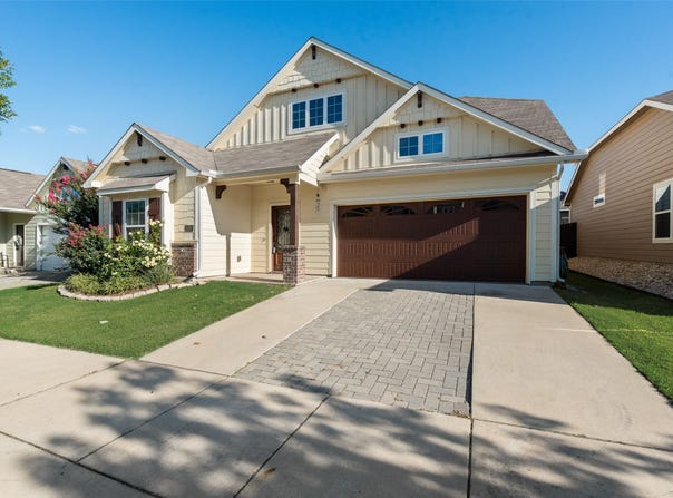 2320 Chebi Lane, Denton, TX 76209