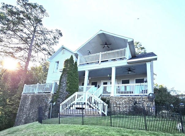 90 LIGHT Pt, Savannah, TN 38372-5858