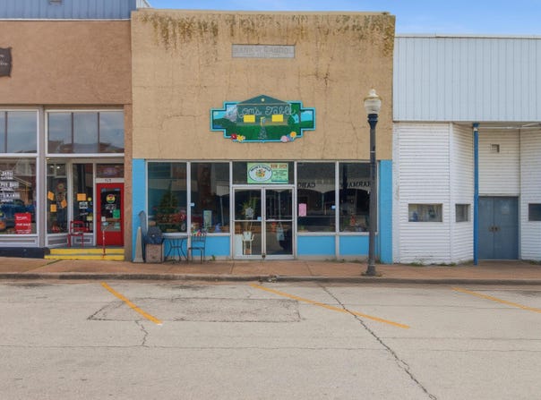 515 Main Street, Cabool, MO 65689