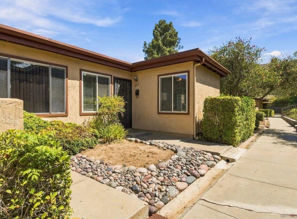 8719 Wahl St, Santee, CA 92071
