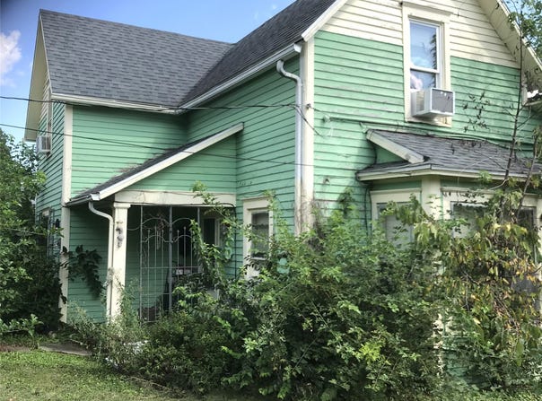 812 E Washington Street, Knoxville, IA 50138