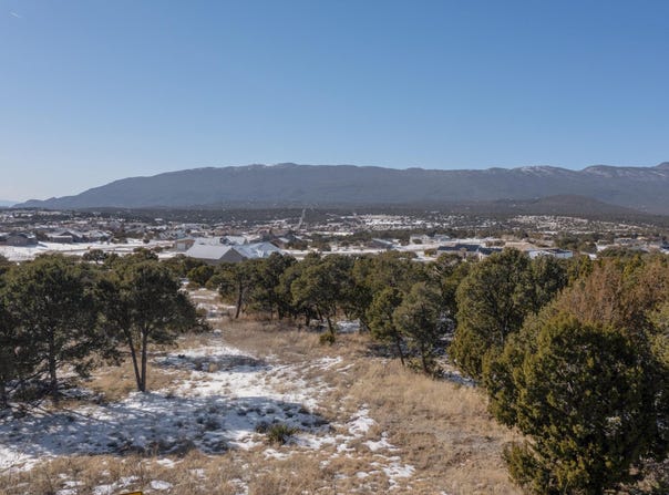15 Majestic Loop, Tijeras, NM 87059