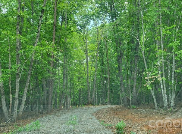 1056 Stephens Trail Road, Sandy Ridge, NC 27046