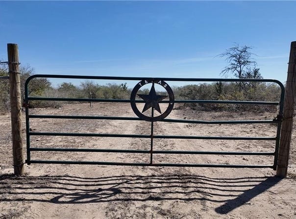 CR 309 Road, Encino, TX 78353