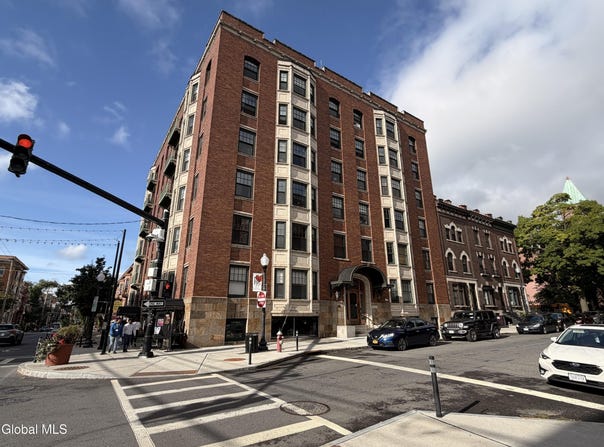 352 State Street, Albany, NY 12210