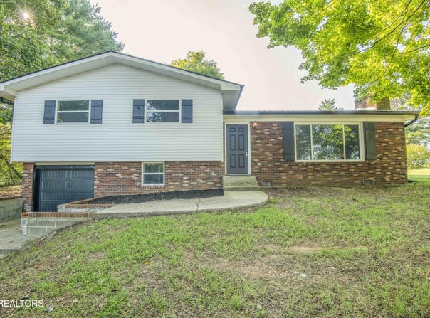 560 High St, Harrogate, TN 37752