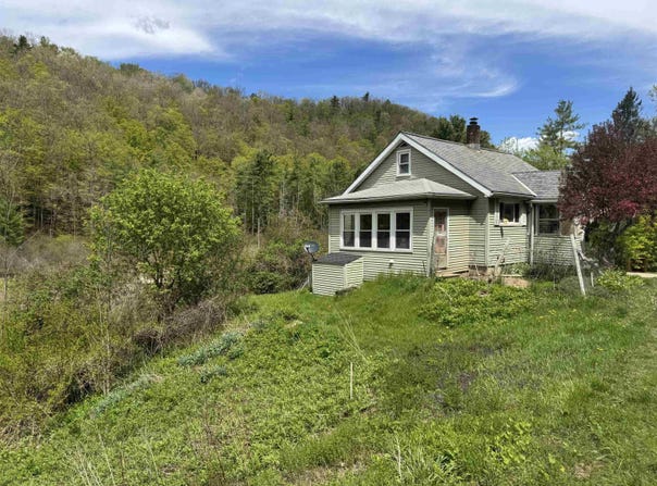 302 US RTE 7, Pownal, VT 05261