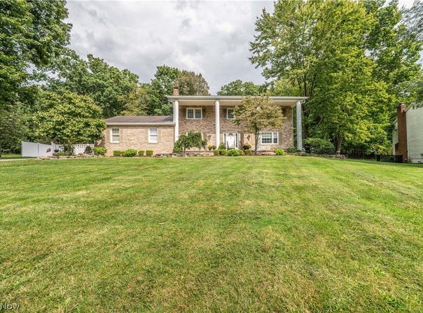 6793 Tanglewood Drive, Boardman, OH 44512