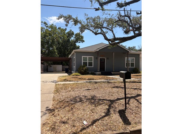 706 E Palestine Street, Mexia, TX 76667