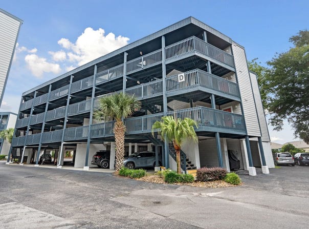 1500 Cenith Dr., North Myrtle Beach, SC 29582