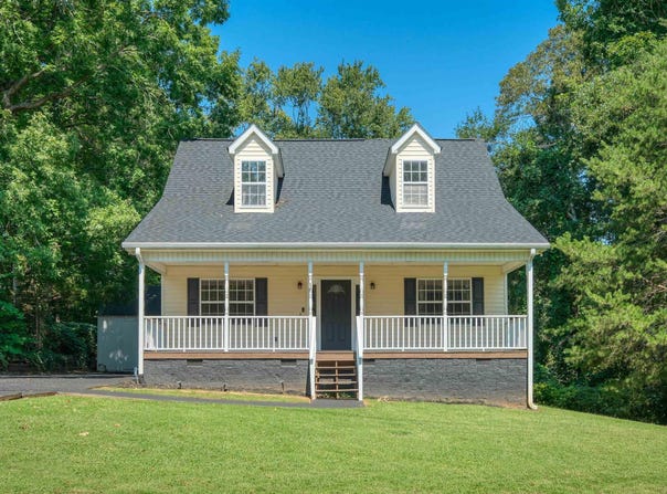 222 Midland Drive, Easley, SC 29640