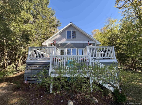 28233 W Maple Lane, Eckerman, MI 49728