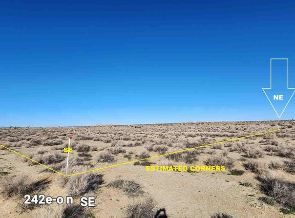 24200 E Ave O, Palmdale, CA 93591