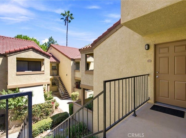 1134 W Blaine, Riverside, CA 92507