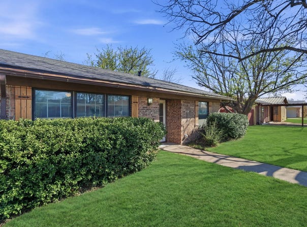 1408 Primrose Lane, Cisco, TX 76437