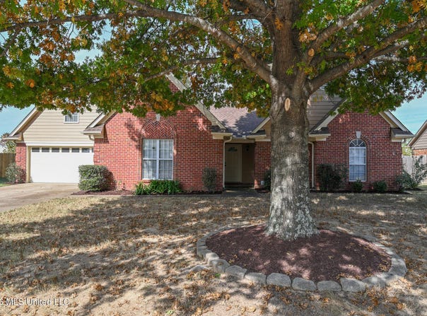 945 Lakemont Cove, Southaven, MS 38672
