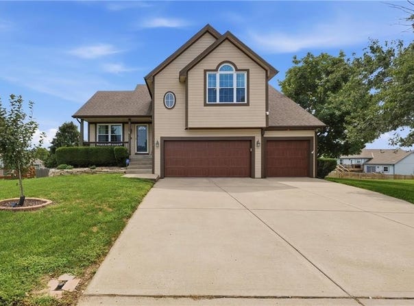 519 Holt Drive, Liberty, MO 64068