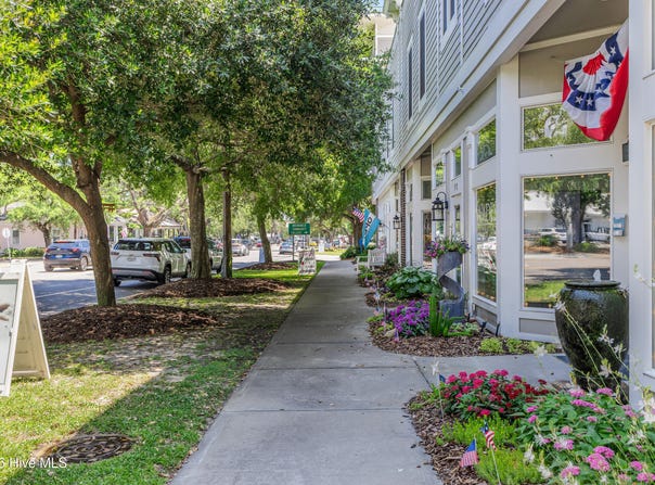 701 N Howe Street, Southport, NC 28461