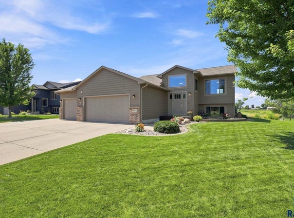 5201 S Culbert Ave, Sioux Falls, SD 57106