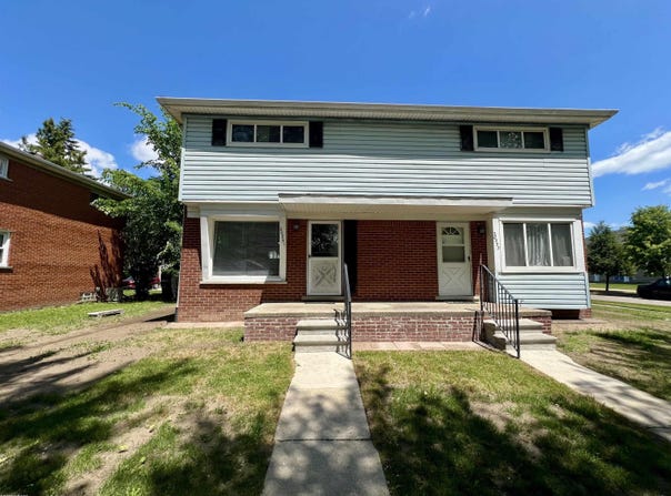20351 E 8 Mile Road, Saint Clair Shores, MI 48080