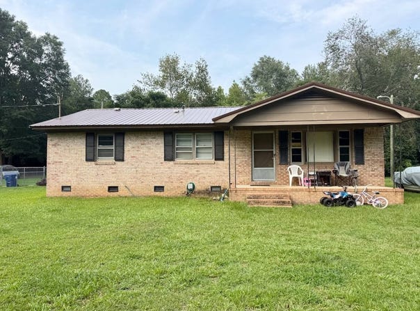 113 Arthur Smith St, Bennettsville, SC 29512